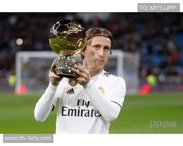 普利西奇坦言崇拜菲戈梅西赞叹莫德里奇训练的神奇魅力 普利西奇坦言崇拜菲戈梅西赞叹莫德里奇训练的神奇魅力