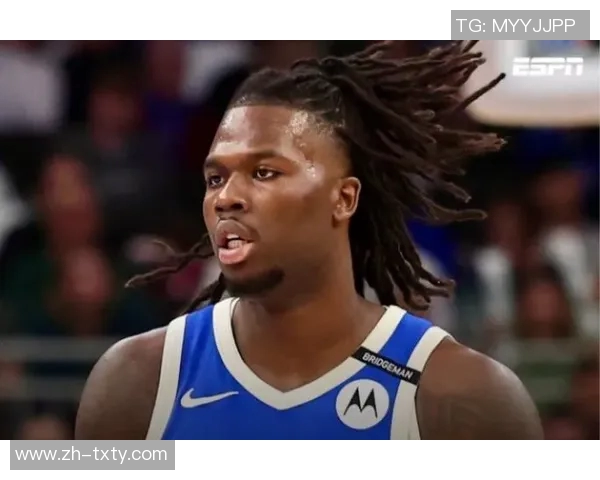 祝福雄鹿球员克里斯利文斯顿22岁生日快乐愿你未来更加辉煌