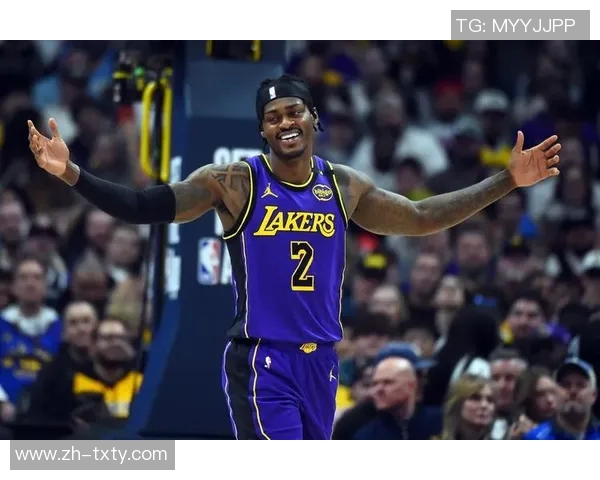 湖人训练营亮点频现替补阵容超越主力范德比尔特健康回归助力球队