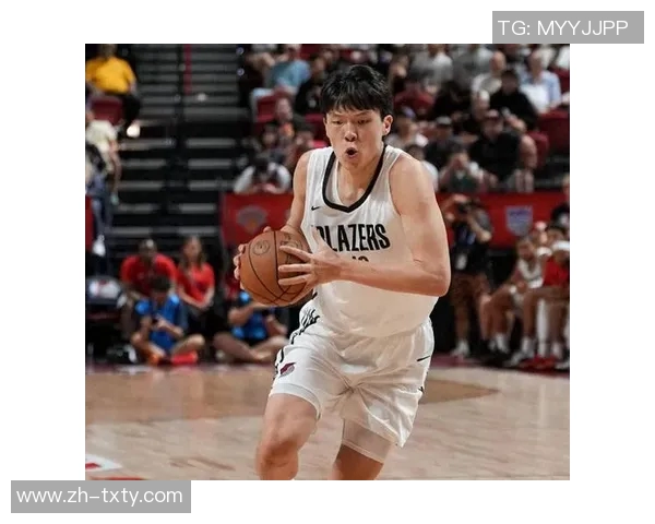 杨瀚森在篮下对抗能力不足前场篮板和挡拆时易遭犯规困扰